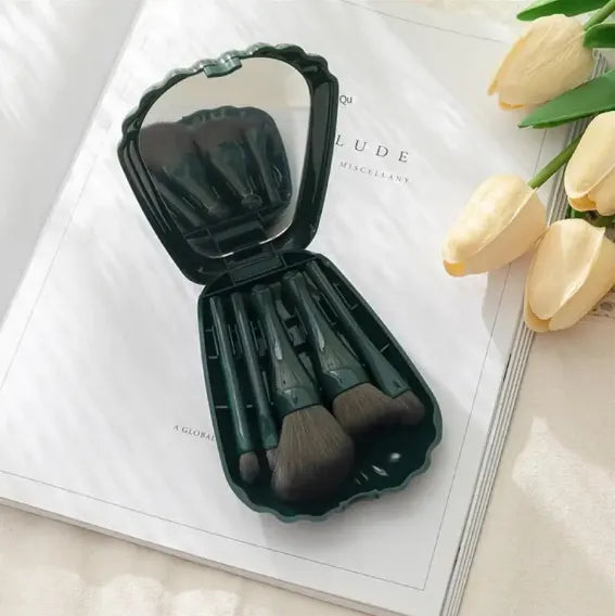 Shells Shape Mirror Box with Beautiful Makeup Brush Set 5pcs - Multicolor